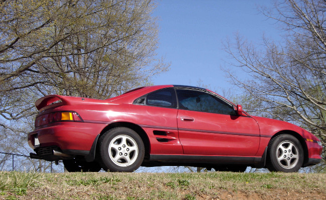 Looks a lot better on the sunny side MR2 right side